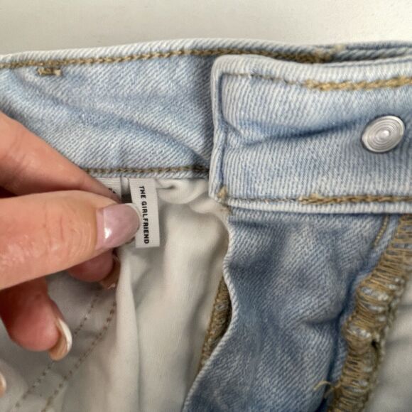 Ann Taylor Loft Light Wash Boyfriend Stretch High Rise Jeans size 12/31 - Picture 6 of 8